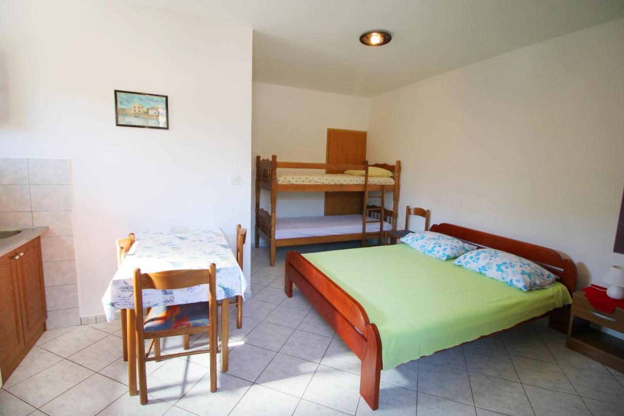 Dubravka Apartment Dinjiska Ngoại thất bức ảnh