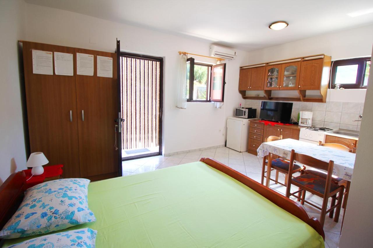 Dubravka Apartment Dinjiska Ngoại thất bức ảnh
